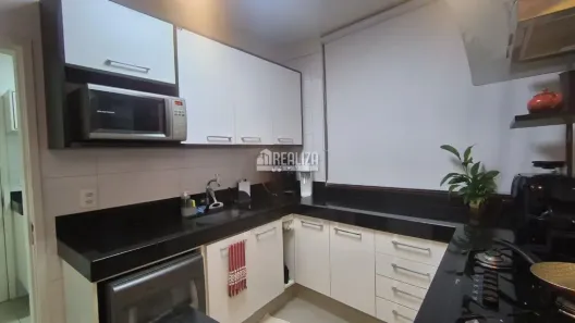 Apartamento com 3 Quartos à venda, 90m² no Centro, Uberaba