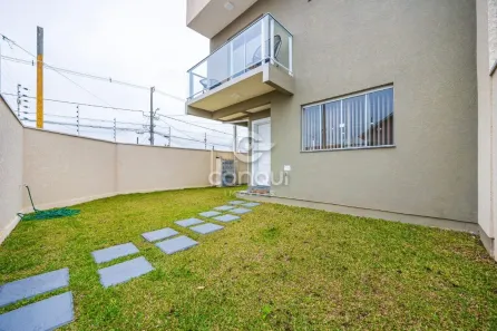 Sobrado com 3 Quartos à venda, 117m² no Cidade Jardim, São José dos Pinhais