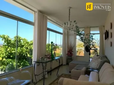 Casa com 3 Quartos à venda, 184m² no Pontinha, Araruama