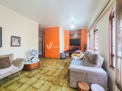 Casa com 3 Quartos à venda, 256m² no Jardim Tupi, Campinas