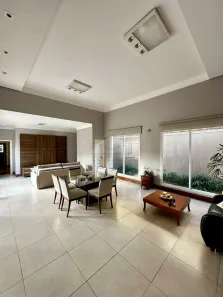Casa de Condomínio com 3 Quartos à venda, 215m² no Vila Aviação, Bauru