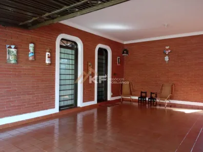 Casa com 4 Quartos à venda, 165m² no Jardim Castelo Branco, Ribeirão Preto