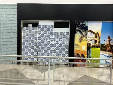 Ponto Comercial para alugar, 36m² no Saraiva, Uberlândia