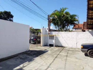 Casa com 2 Quartos à venda, 161m² no Conjunto Habitacional Terra dos Ipês I (Sul), Pindamonhangaba