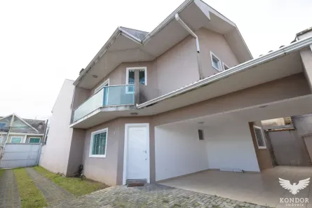 Casa com 3 Quartos para alugar, 147m² no São Braz, Curitiba