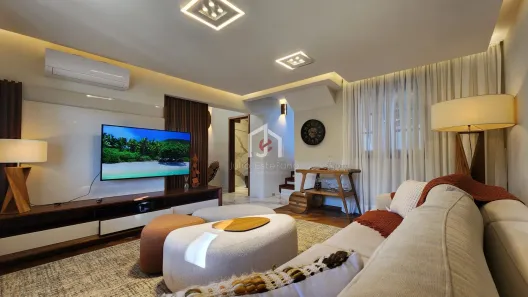 Casa de Condomínio com 3 Quartos à venda, 148m² no Vila Porã, Campos do Jordão