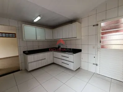 Casa com 3 Quartos para alugar, 110m² no Bosque dos Eucaliptos, São José dos Campos