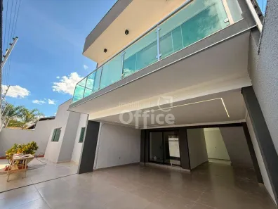 Sobrado com 3 Quartos à venda, 170m² no Boa Vista, Anápolis