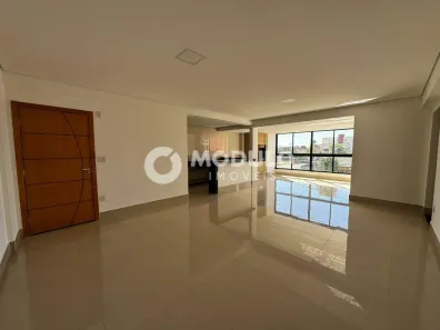 Apartamento com 3 Quartos à venda, 108m² no Granada, Uberlândia
