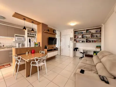 Apartamento com 2 Quartos à venda, 71m² no Capoeiras, Florianópolis