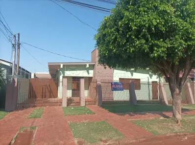 Casa com 3 Quartos para alugar, 10m² no Parque Alvorada, Dourados