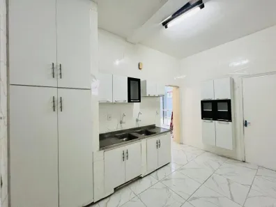 Apartamento com 3 Quartos para alugar, 243m² no Meireles, Fortaleza