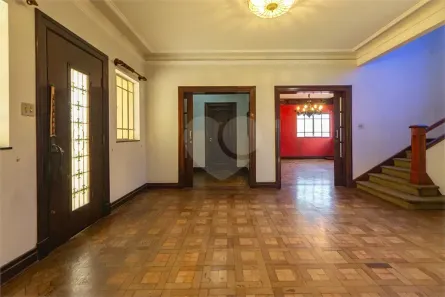 Sobrado com 4 Quartos à venda, 420m² no Vila Madalena, São Paulo
