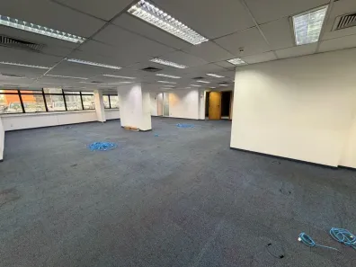 Sala Comercial para alugar, 373m² no Chapada, Manaus
