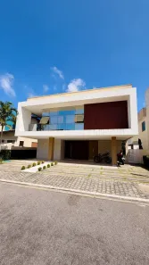 Casa de Condomínio com 5 Quartos à venda, 460m² no Candelária, Natal