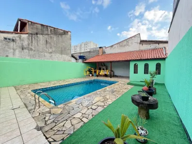 Casa com 3 Quartos à venda, 138m² no São João, Jacareí