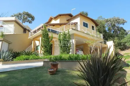 Sobrado com 3 Quartos à venda, 600m² no Jardim Aracy, Mogi das Cruzes