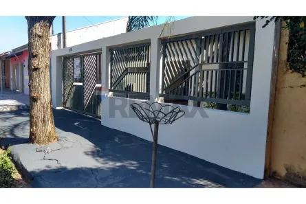 Casa com 3 Quartos à venda, 162m² no Jardim do Sol, Cosmópolis