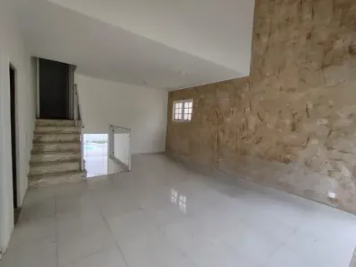 Sobrado com 5 Quartos para alugar, 320m² no Jardim das Colinas, São José dos Campos