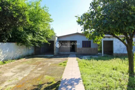 Casa com 3 Quartos para alugar, 600m² no Mathias Velho, Canoas