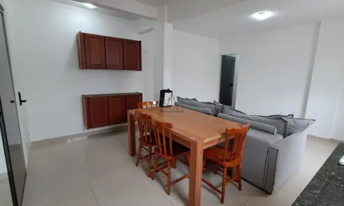Apartamento com 2 Quartos para alugar, 69m² no Centro, Florianópolis