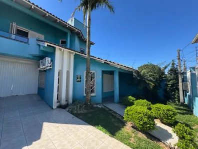 Casa com 3 Quartos à venda, 350m² no Niterói, Canoas