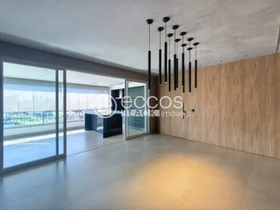 Apartamento com 3 Quartos para alugar, 198m² no Morada da Colina, Uberlândia