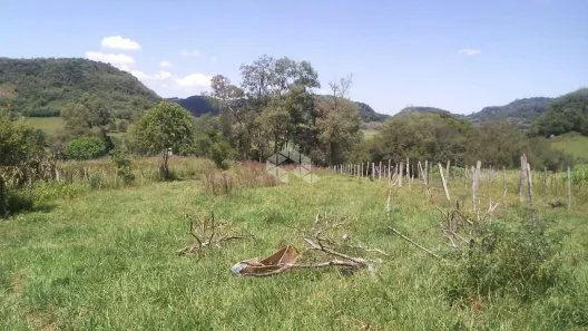 Fazenda/Sítio com 1 Quarto à venda, 25000m² no Nossa Senhora de Lourdes, Santa Maria