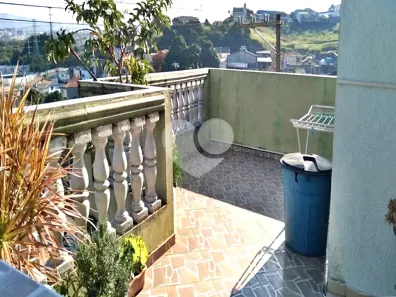 Sobrado com 2 Quartos à venda, 183m² no Vila Santa Delfina, São Paulo