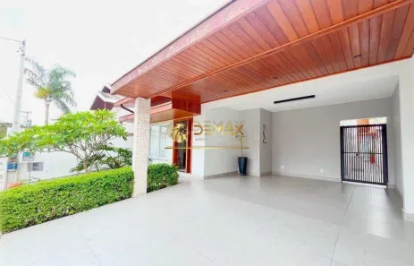 Casa de Condomínio com 5 Quartos para alugar, 330m² no Urbanova, São José dos Campos