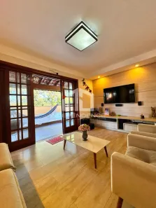 Casa com 3 Quartos à venda, 242m² no Monte Castelo, São José dos Campos