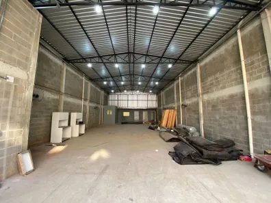 Galpão/Depósito/Armazém à venda, 250m² no Vila Flores, Bauru