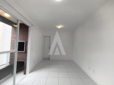 Apartamento com 1 Quarto para alugar, 43m² no América, Joinville