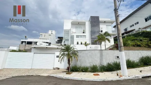 Casa de Condomínio com 4 Quartos à venda, 319m² no São Pedro, Juiz de Fora