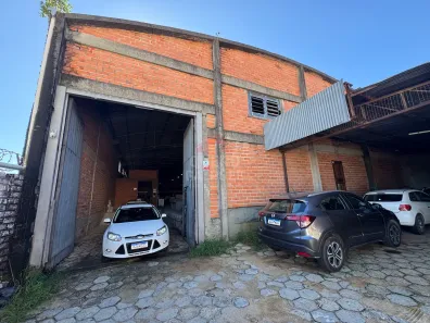 Galpão/Depósito/Armazém para alugar, 1084m² no Barreiros, São José