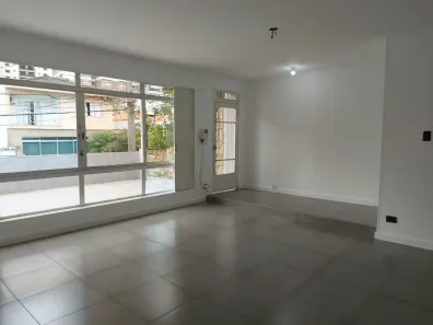 Casa com 3 Quartos para alugar, 220m² no Jardim Anália Franco, São Paulo