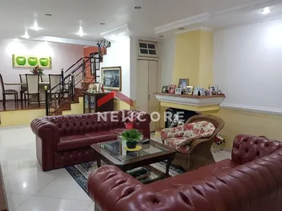 Sobrado com 3 Quartos à venda, 261m² no Jardim Dourado, Guarulhos