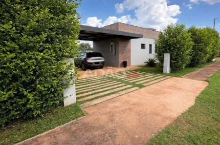 Fazenda/Sítio à venda, 185m² no Residencial Terra Santa, Trindade