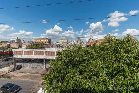 Prédio Comercial à venda, 131m² no São Geraldo, Porto Alegre
