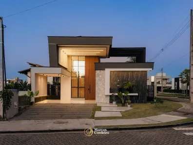 Casa de Condomínio com 3 Quartos à venda, 198m² no Cidade Alpha, Eusébio