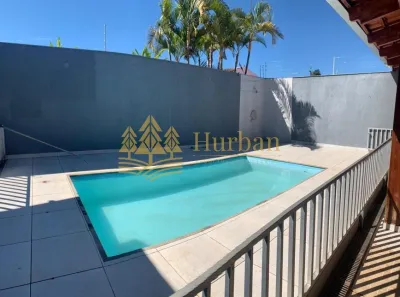 Casa com 3 Quartos para alugar, 432m² no Cidade Jardim, Uberlândia