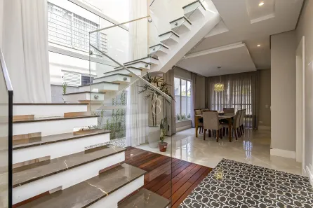 Casa de Condomínio com 3 Quartos à venda, 276m² no Pinheirinho, Curitiba