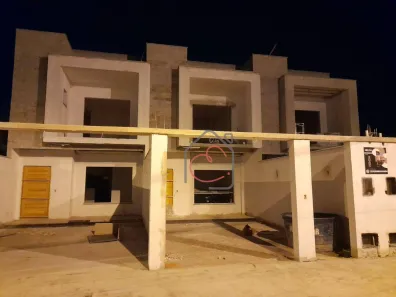 Casa com 3 Quartos à venda, 140m² no Lagoa, Macaé