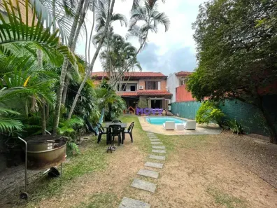 Casa com 4 Quartos à venda, 436m² no São Francisco, Niterói