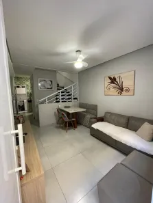 Casa de Condomínio com 4 Quartos à venda, 85m² no Guilhermina, Praia Grande