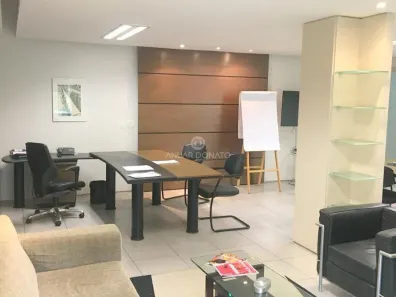 Ponto Comercial à venda, 303m² no Santa Lúcia, Belo Horizonte