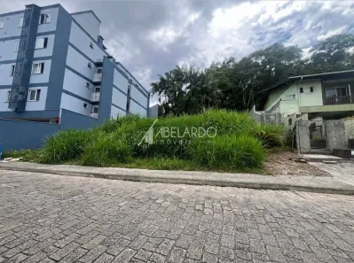 Lote/Terreno à venda, 332m² no Água Verde, Blumenau