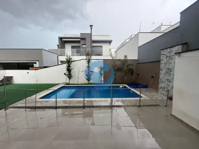 Sobrado com 3 Quartos à venda, 170m² no Morros, Sorocaba