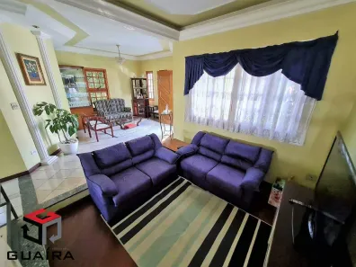Sobrado com 4 Quartos à venda, 234m² no Matriz, Mauá