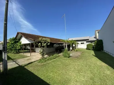 Lote/Terreno à venda, 100m² no Santo Antônio, Balneário Piçarras